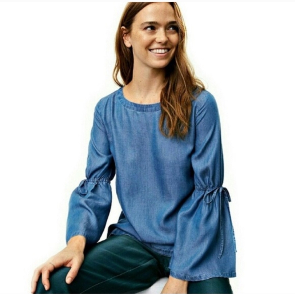 LOFT blue chambray bell sleeve tie top